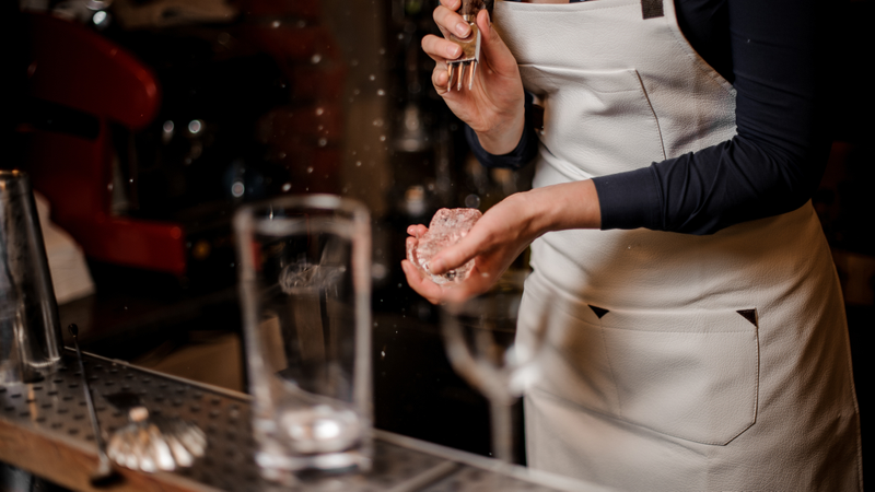 Illustration for article titled Is artisanal ice bullshit?